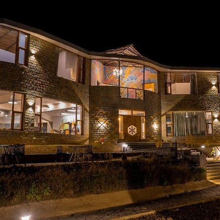 Zostel Plus Bir Exterior photo