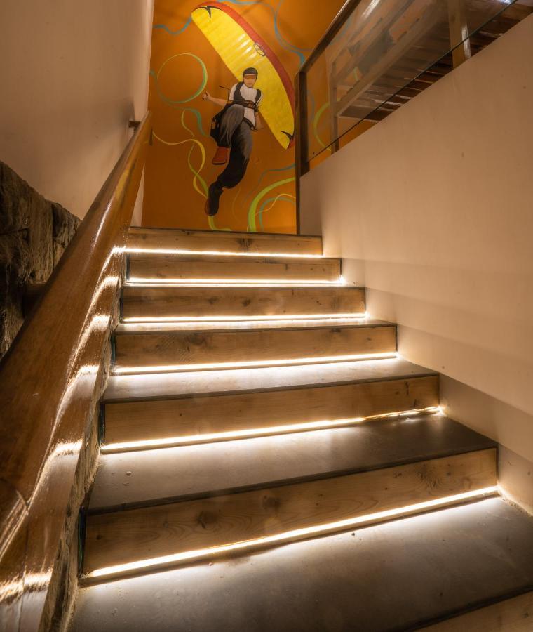Zostel Plus Bir Exterior photo